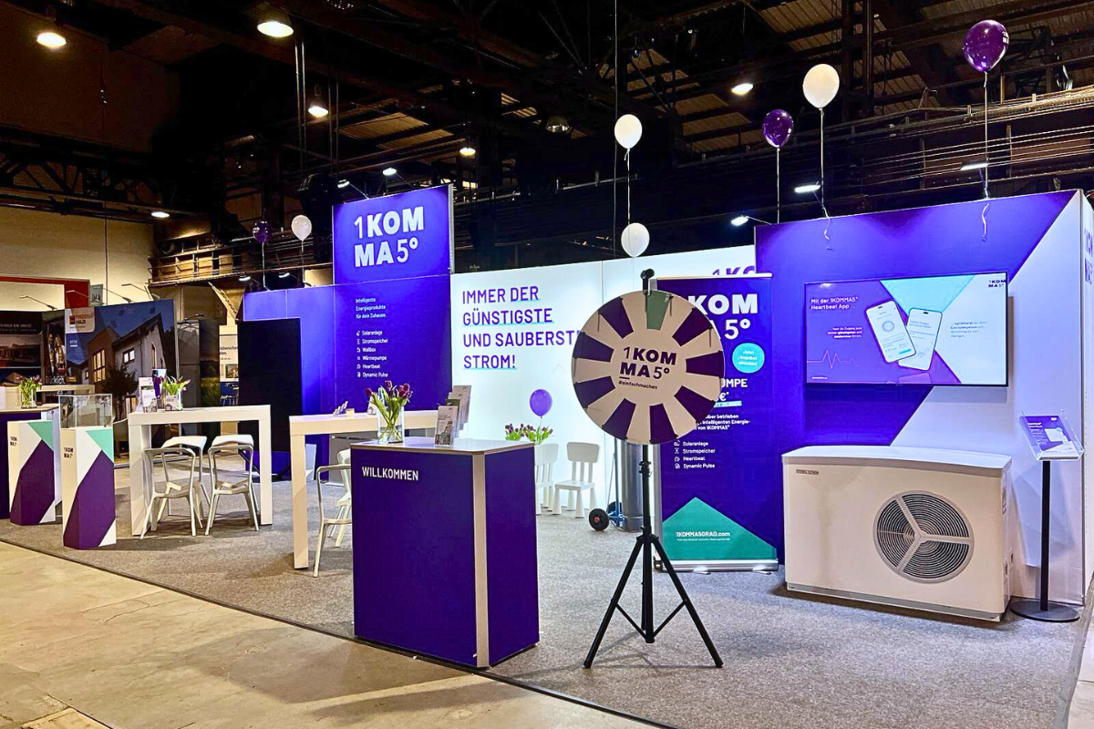 1 komma 5 Messestand 
