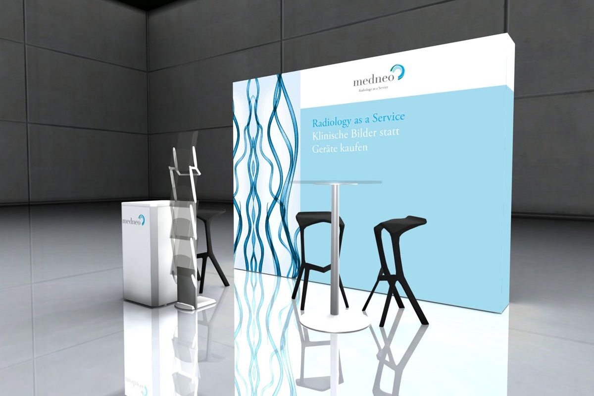 successful-fair-trade-stand-medneo