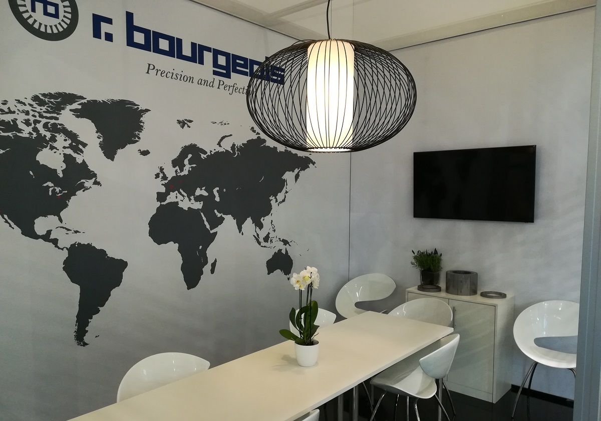Individual exhibition stand for r.bourgeois