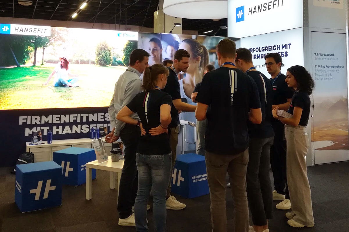 Meeting of the stand personnel before the start of the trade fair