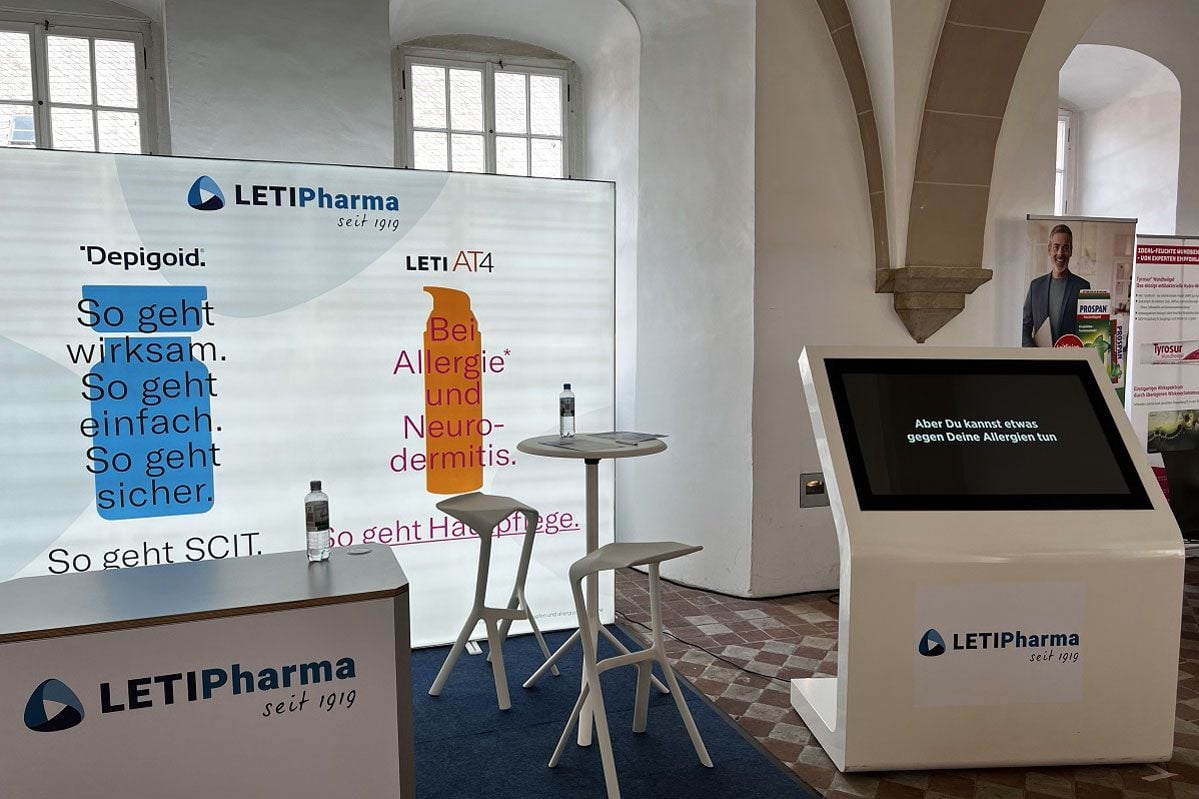 Mobiler Messestand von Leti Pharma mir kleiner Messestandfläche