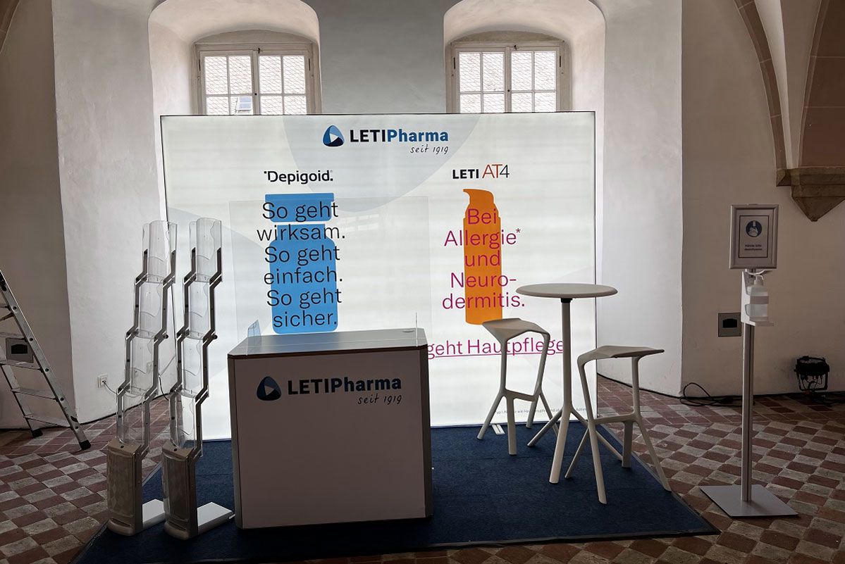 Mobiler Messestand für LETI Pharma